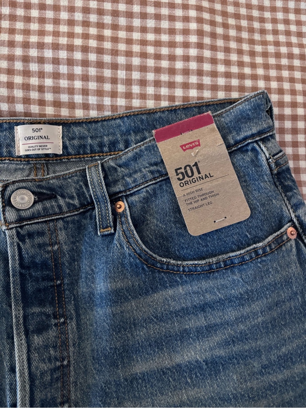 Levi's 501 Original Men's Medium Blue Straight Jeans